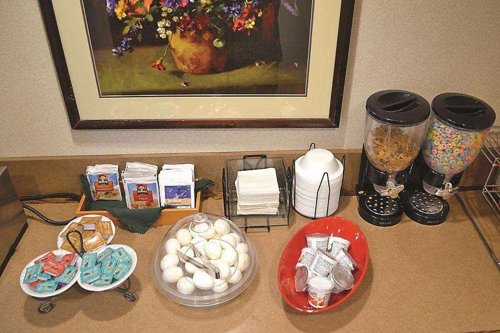 Days Inn By Wyndham Pleasant Prairie Kenosha Ανέσεις φωτογραφία